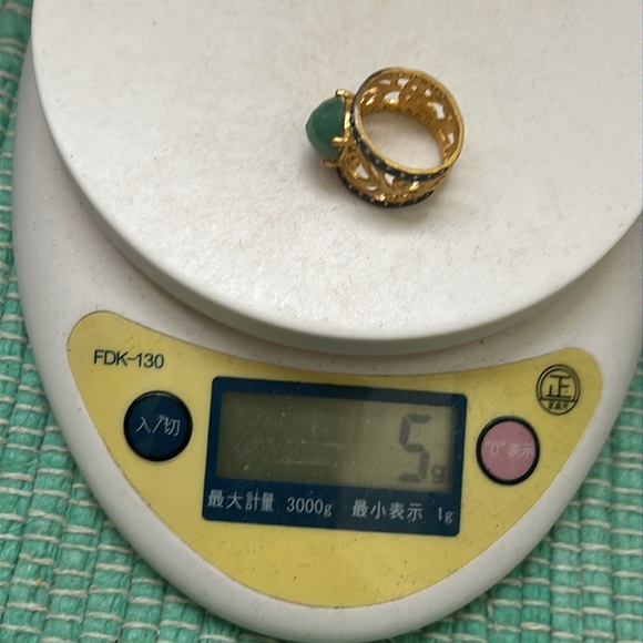 🖤NEW💕Green gemstone ring - Picture 14 of 16